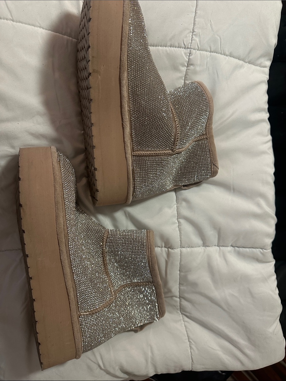 Madden Girls Sparkle Short Platform Boot - Champagne Glitter Size 9.5 #264